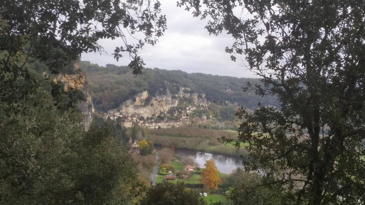 Le Clos De La Musardise - Gites De Charme Avec Piscine Chauffee Salignac Eyvigues Экстерьер фото