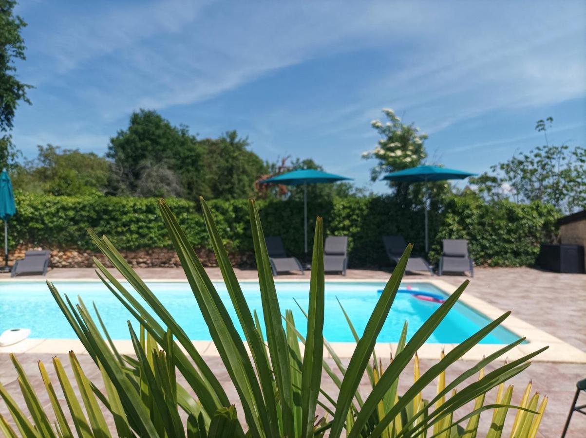 Le Clos De La Musardise - Gites De Charme Avec Piscine Chauffee Salignac Eyvigues Экстерьер фото