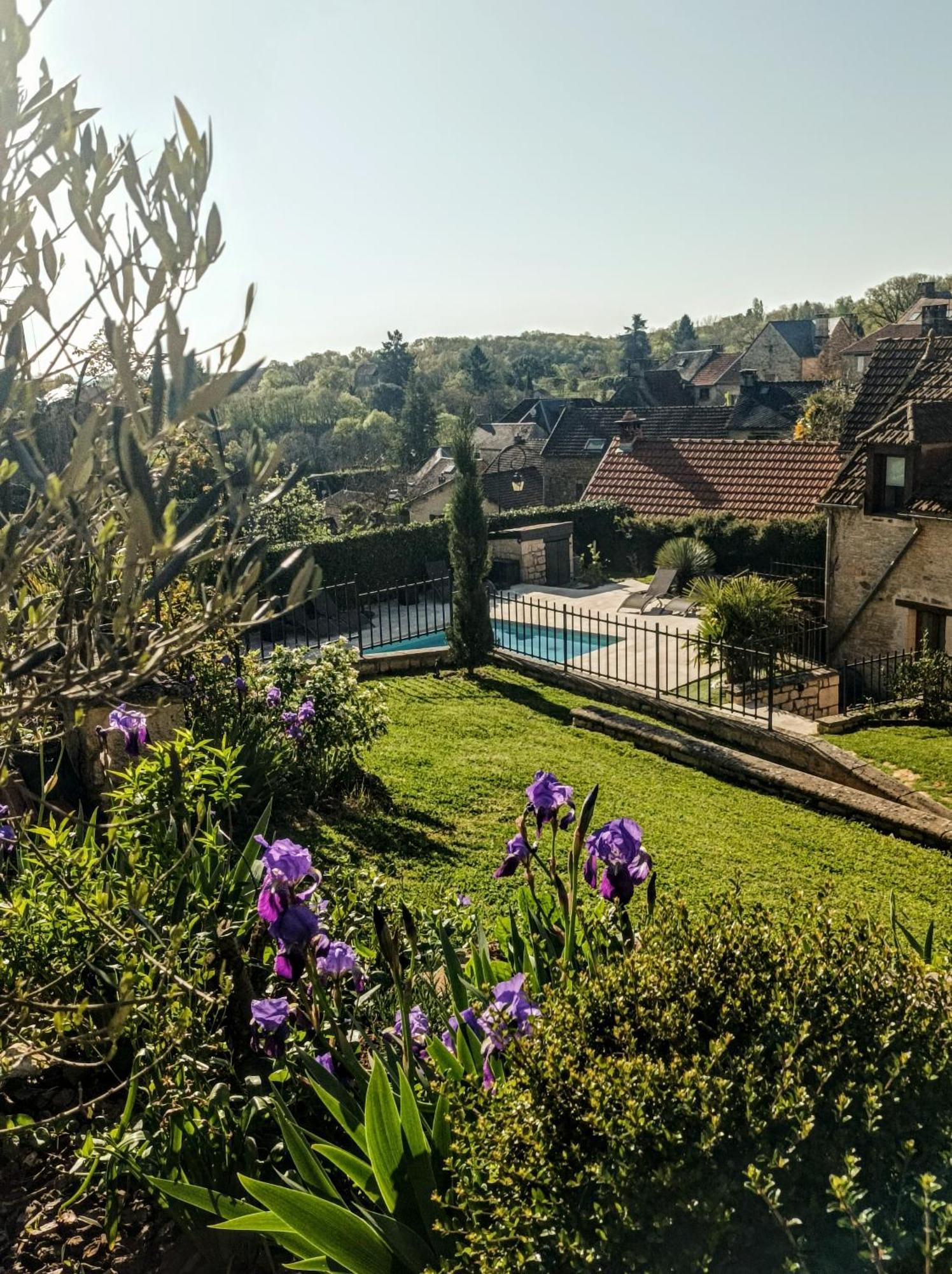 Le Clos De La Musardise - Gites De Charme Avec Piscine Chauffee Salignac Eyvigues Экстерьер фото