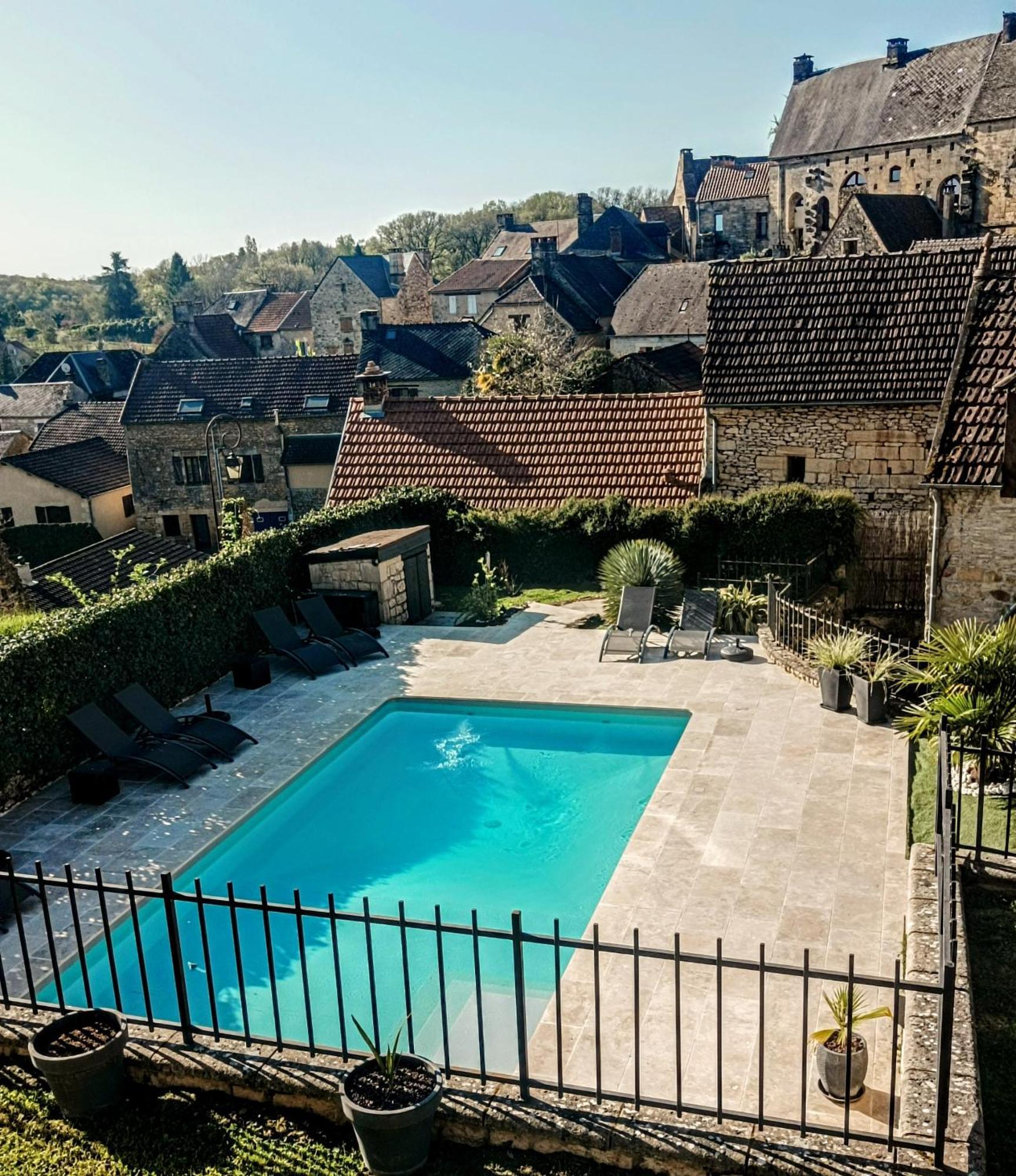 Le Clos De La Musardise - Gites De Charme Avec Piscine Chauffee Salignac Eyvigues Экстерьер фото